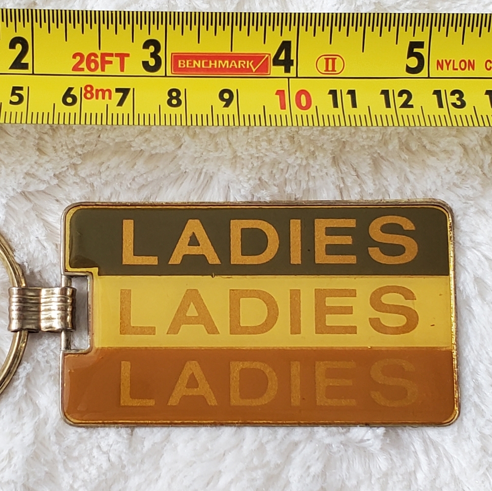 Vintage Keychain - Picture 3 of 4